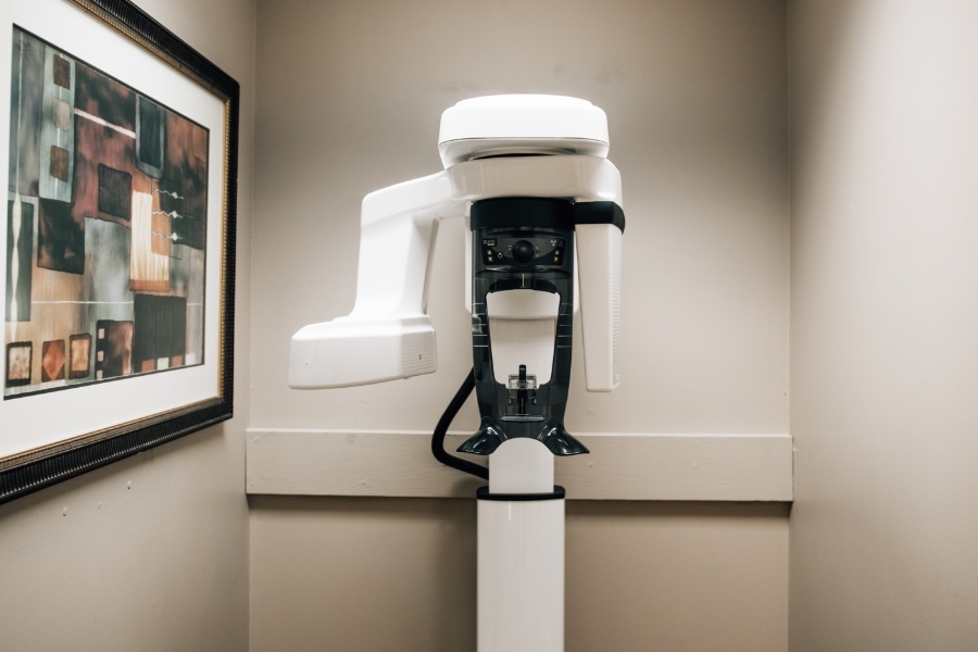 Cone beam scanner in dental office