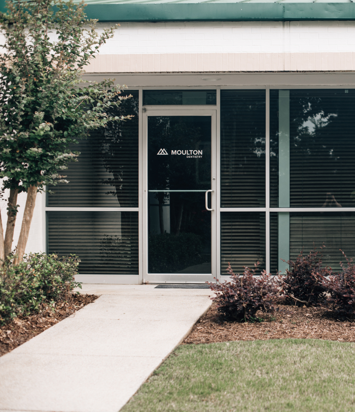 Front door of Moulton Dentistry of Hoover